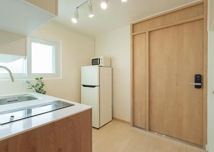 Apartment M-stay 롯데월드,롯데타워,송리단길,석촌호수 *